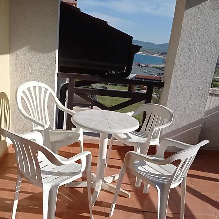 Апартаменти Плаж Червенка Apartment Chernomorets